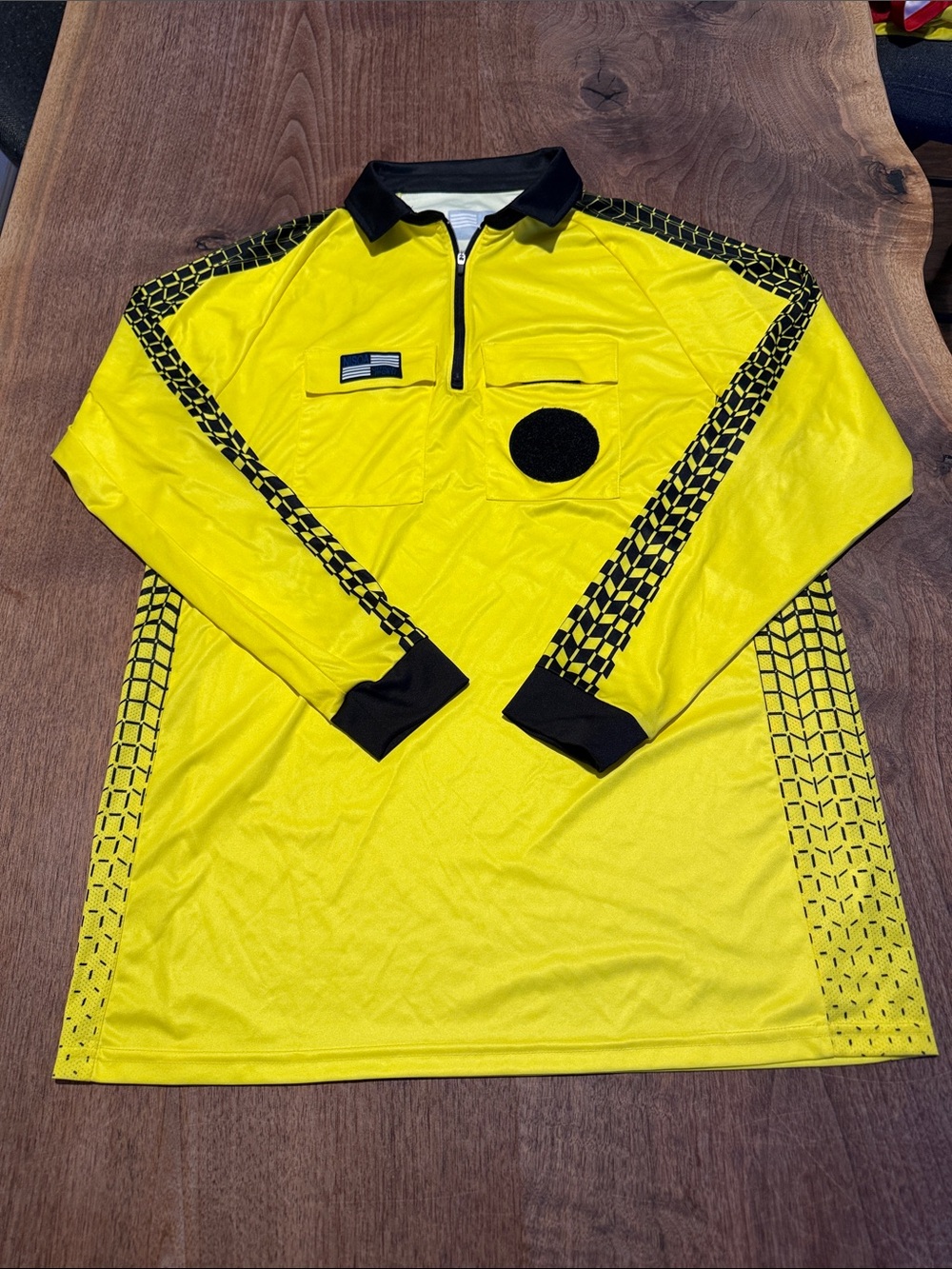 OFFICIAL SPORTS Ref Jersey - L